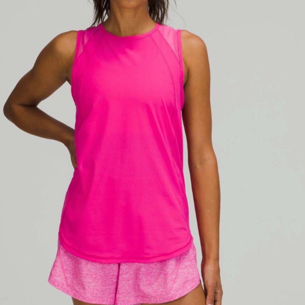 Lululemon SCULPT TANK TOP
Sonic Pink 10